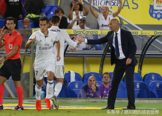 梅西致敬巴萨的视频,梅西对篮球巨星的致敬