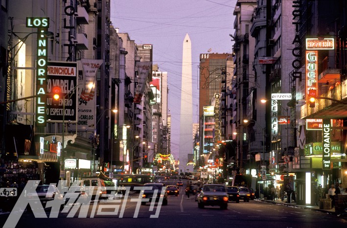 阿根廷广场舞图片大全,阿根廷跳广场舞