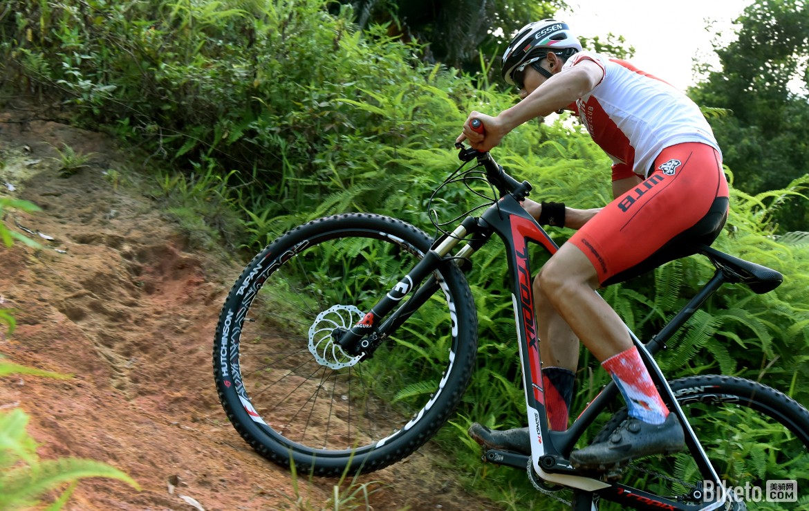 干山tnf100越野挑战赛,yt山地车评测