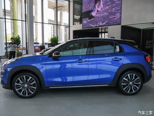 领克02买哪一年比较好,领克02后起之秀