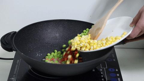 炊大皇等离子不粘锅,黑科技等离子喷涂枪头