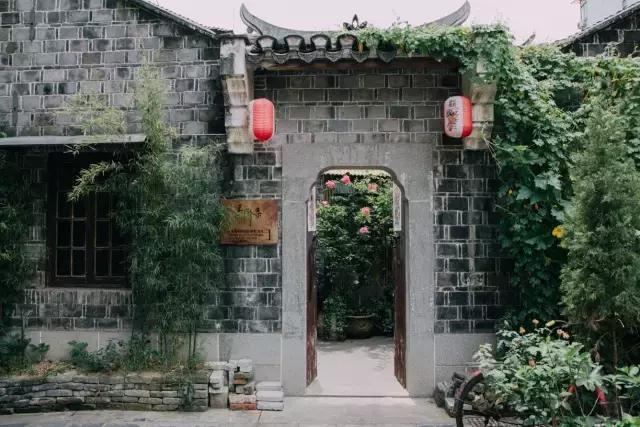 武汉黄陂区旅游景点美食,武汉地方特色美食和旅游景点