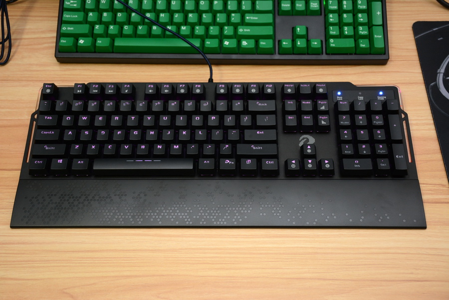 达尔优ek815青红茶黑对比,达尔优ek815有什么缺点