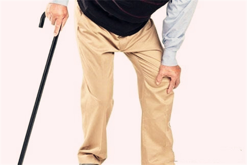 类风湿关节炎指头肿怎么治疗,浅谈通过中医治疗风湿性关节炎