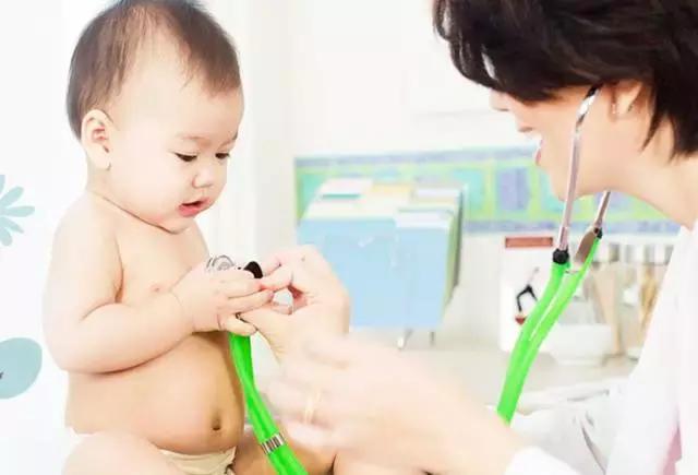 出生缺陷的预防重点是什么,专家告诉您小儿先心病的早期症状