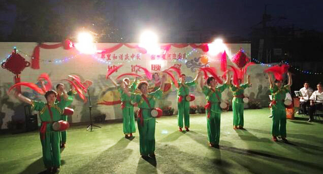 星河世纪携波奇服务庆中秋迎国庆——纳凉晚会