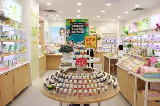 大牌化妆品销售技巧,零基础化妆品销售入门技巧