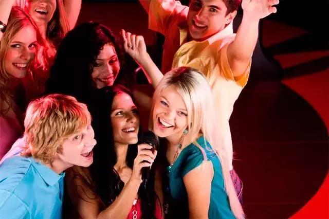 吃着火锅唱着歌,这门生意咋就那么好做?