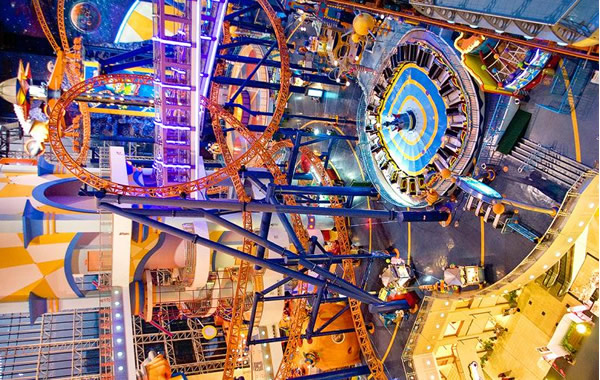 人气爆棚国际购物中心,年轻人必去的购物中心