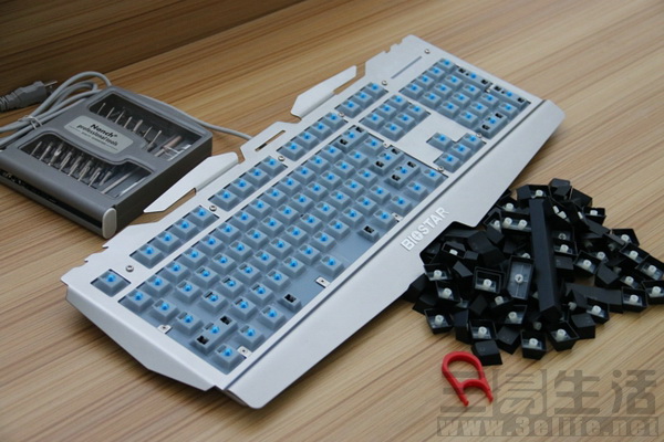 映泰如意防水罩，动手拆解GK2PRO凯华青轴防水机械键盘