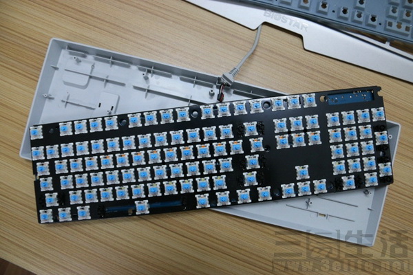 映泰如意防水罩，动手拆解GK2PRO凯华青轴防水机械键盘
