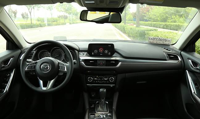 试驾新款马自达阿特兹2.0,试驾马自达阿特兹2021