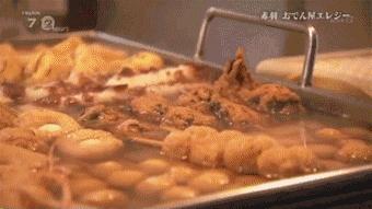 这家在街角开了60年的小摊，只卖一种料理，连个座位都没有，却把大家都暖哭了