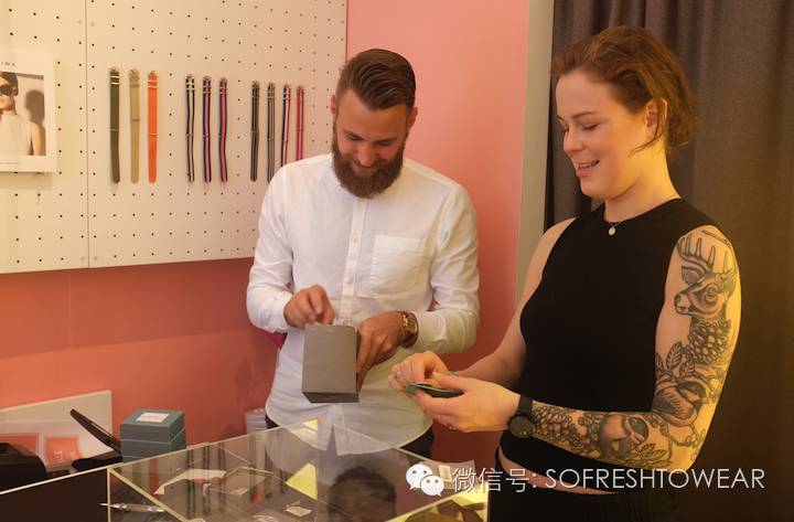 很喜欢dw的戒指,喜欢dw的手表一般是什么人