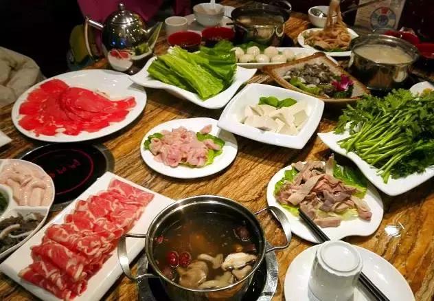 南宁火锅店推荐5-6人西乡塘区,南宁火锅店包厢排名前十名