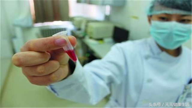 小孩成绩骤降，脾气暴躁，喜欢啃指甲，一查原来中毒了