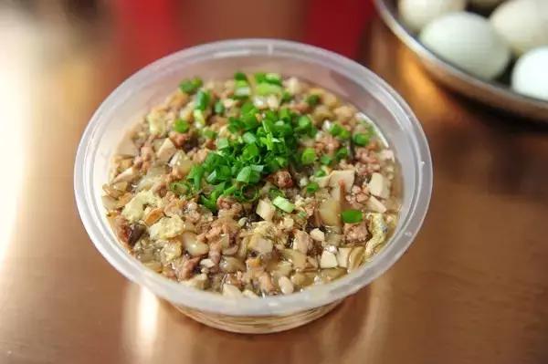 国庆来了完整视频,国庆来重庆从你的全世界路过