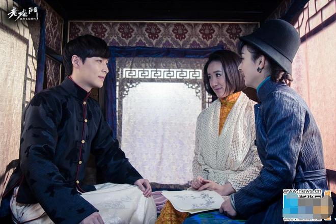 张艺兴老九门穿的衣服,张艺兴扮演的二爷是怎样的人