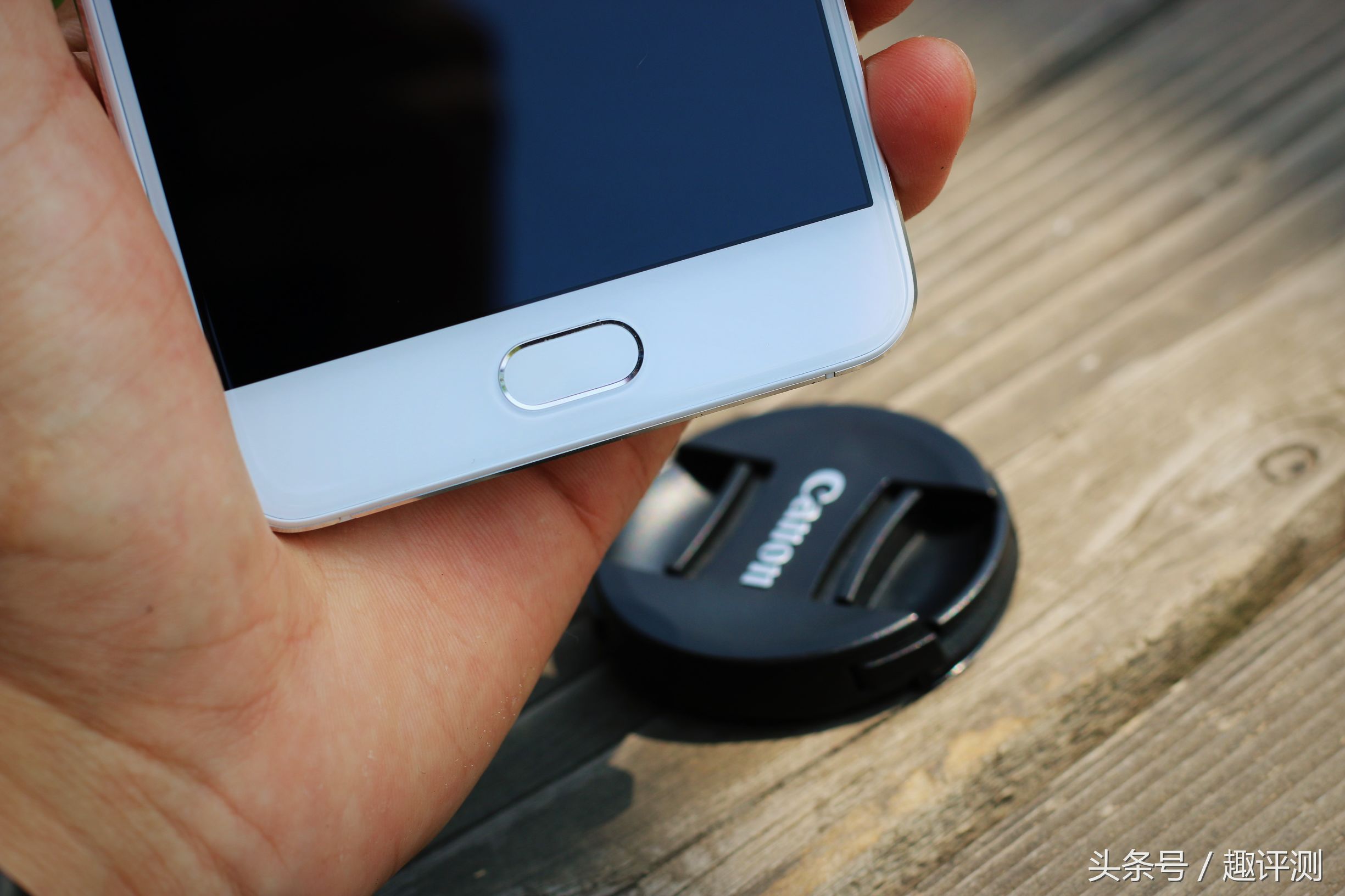 魅族u20和魅蓝5,魅族u20跟魅蓝6