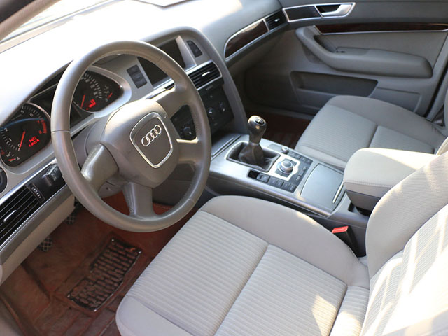 奥迪a6l2009款二手车值得买吗,09年奥迪a6l2.0t二手车值多少钱