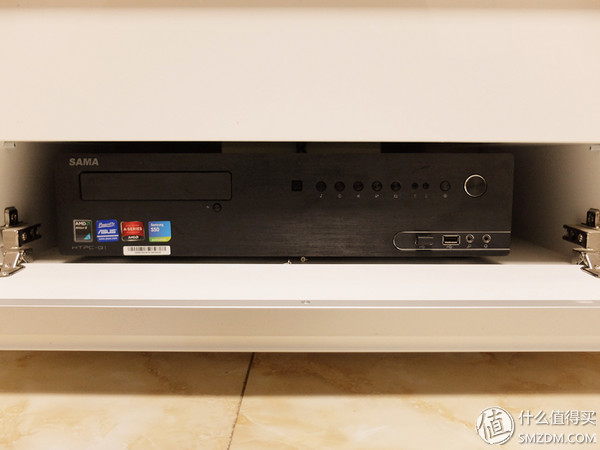 给大家推荐一款观影神器,轻度电影爱好者的廉价观影设备