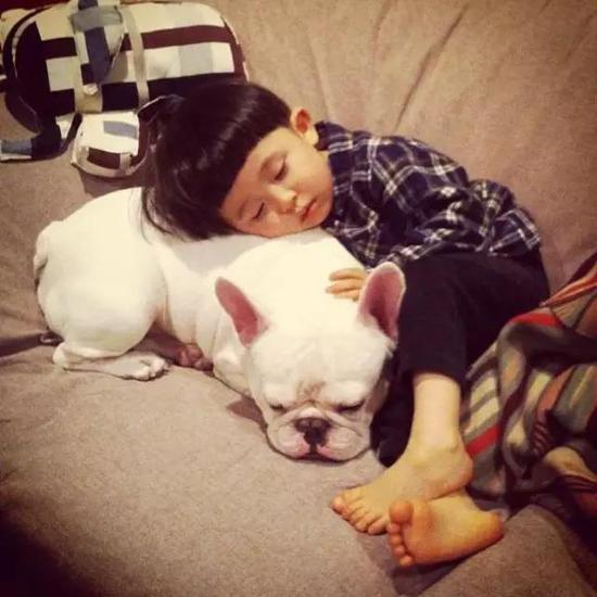 晒娃狂魔请克制自己,开启晒娃狂魔模式