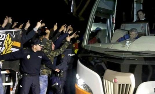 四轮零分！华裔老板和门德斯，联手毁了蝙蝠