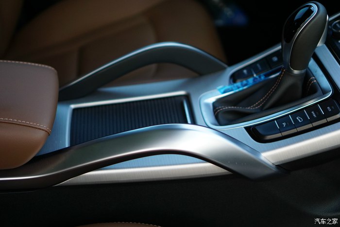 日系三剑客suv大pk,这款suv上市后外形完爆路虎揽胜