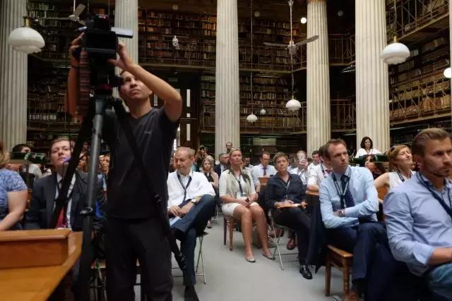 我与“前美国情报人员及告密者”*诺斯**登的一次对话