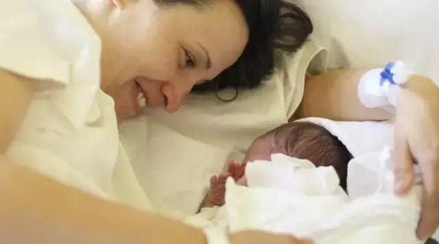 产后如何看骨盆恢复情况,产后怎么自测恢复情况