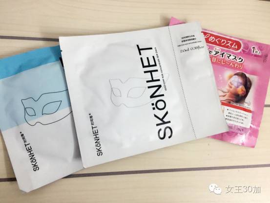 去旅行带什么护肤,出游化妆包便携