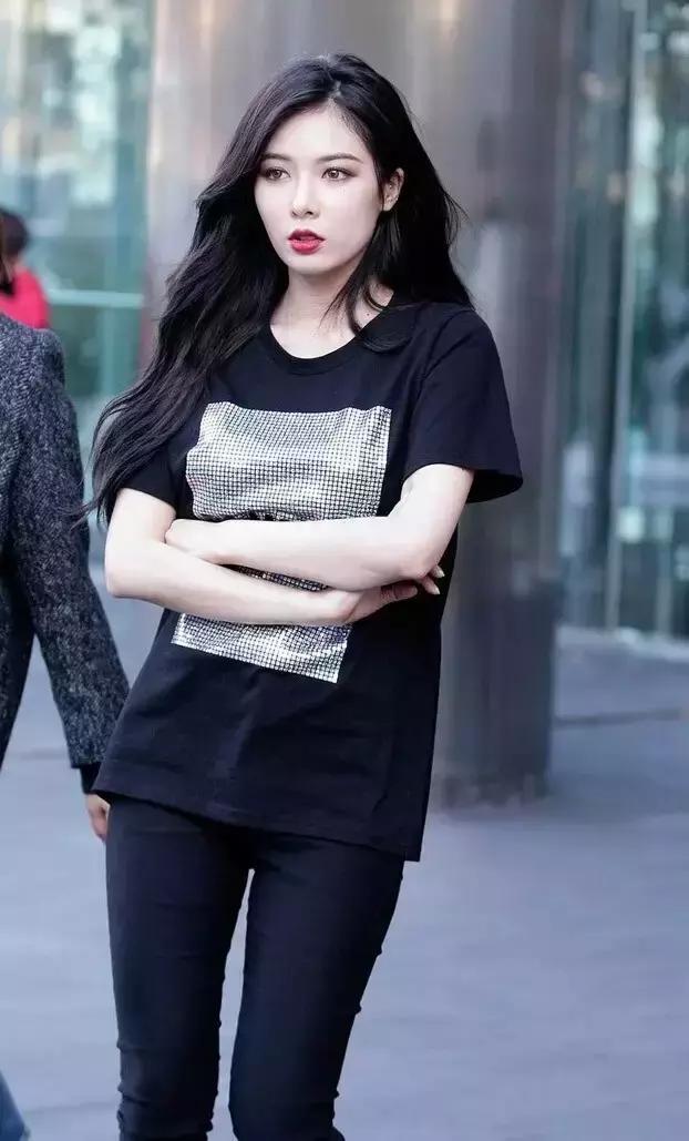 露额头很显五官吗,露额头很考验女生颜值吗