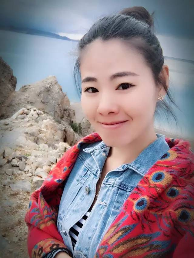 谁想当女汉子搞笑版,谁想当女汉子的文案