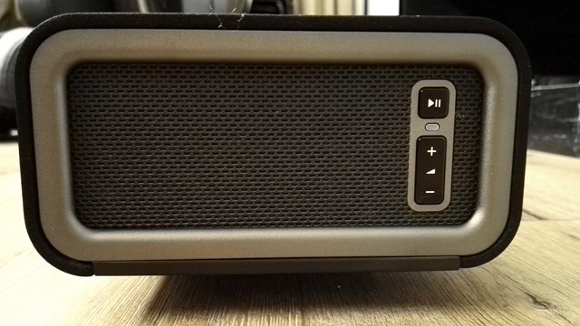 4个音箱同时播放,4个音箱组合