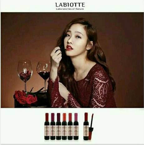 想要口红不掉色怎么定妆,想要口红更滋润