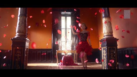 snh48鞠婧祎斗牛,snh48罗马斗牛