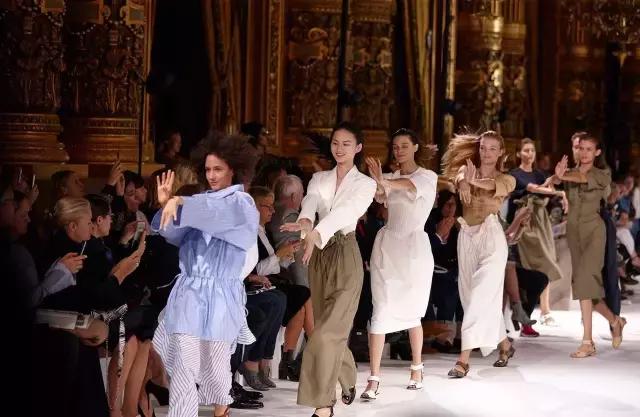 小s在节目中真的吃饭吗,小s在综艺跳舞