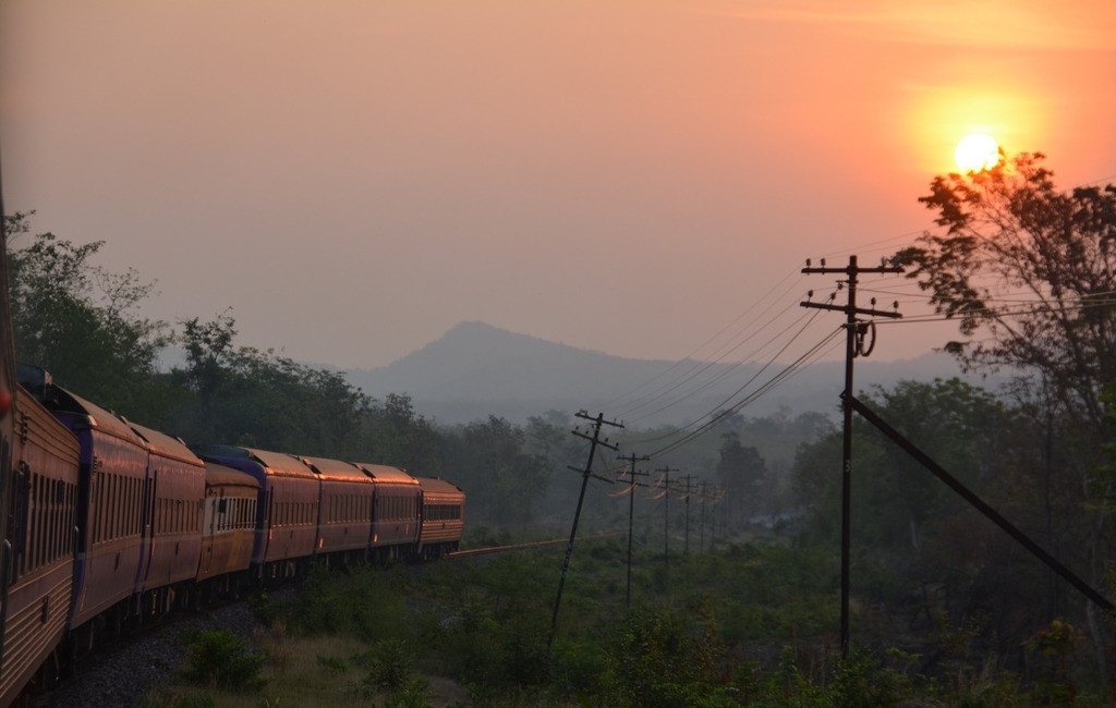 在青春里有些人注定是过客,当有些人从你的生命中消失
