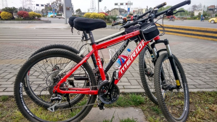 碳纤维4999,碳纤维车最便宜的车型