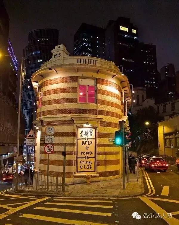 香港免费展览馆,香港在80年代有五大杰出建筑