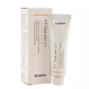 脸上长斑怎么办吃什么药效果最好,脸上长斑了用什么护肤品比较好