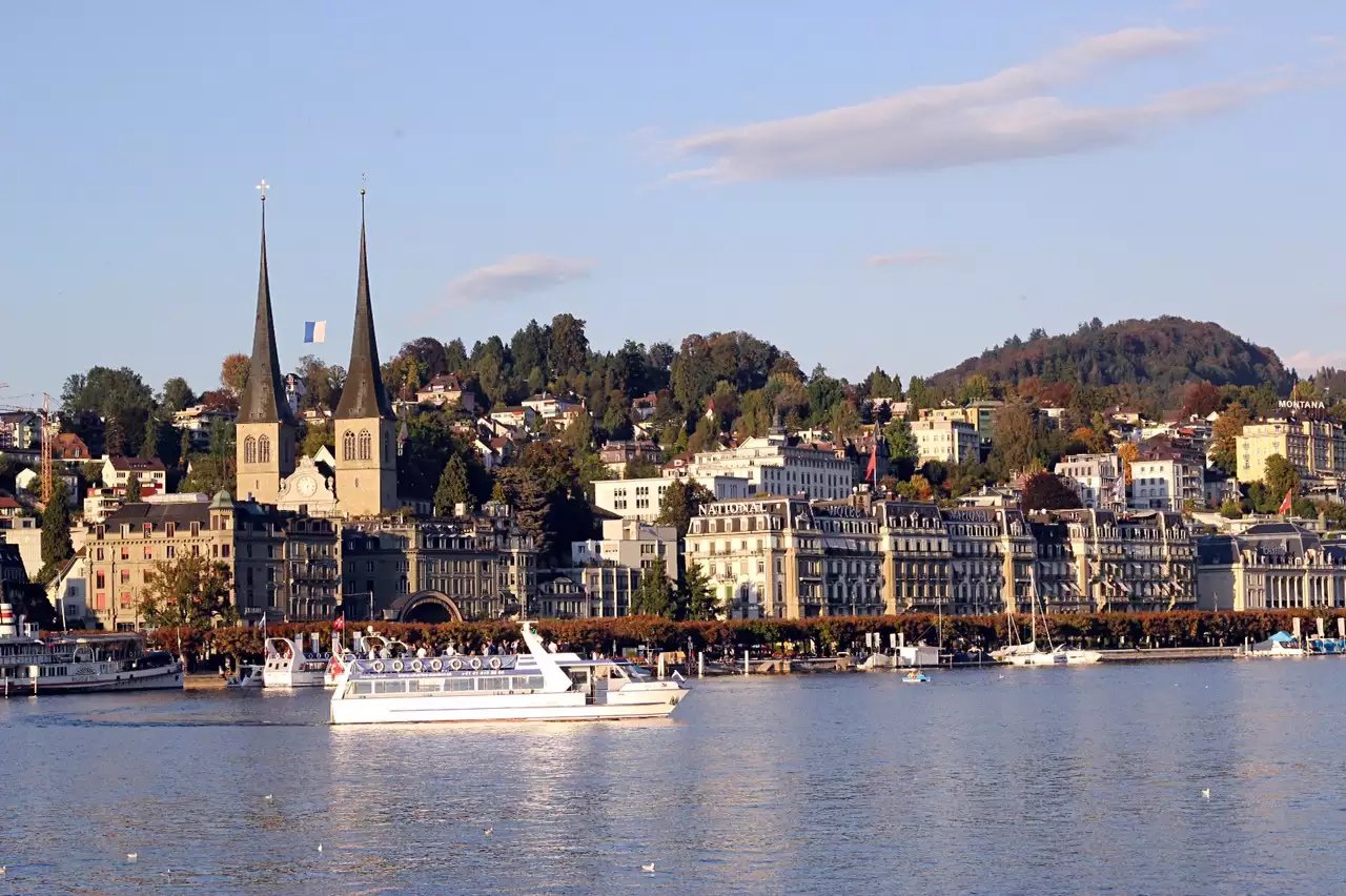 蓝瘦香菇在这里视频,蓝瘦香菇在法国