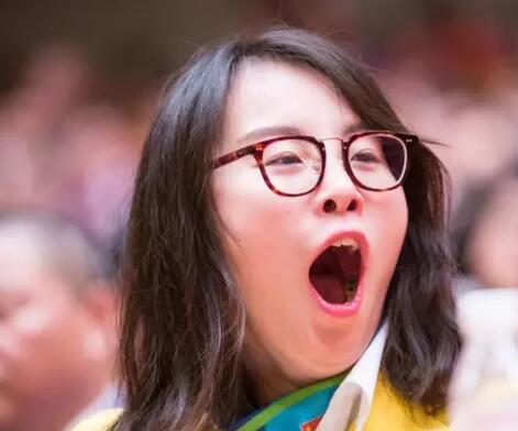 每日晨读国庆节,晨读英语美文新年快乐