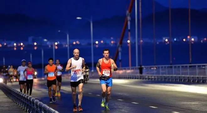 去跑马岭需要带什么东西,去跑马场骑马注意事项