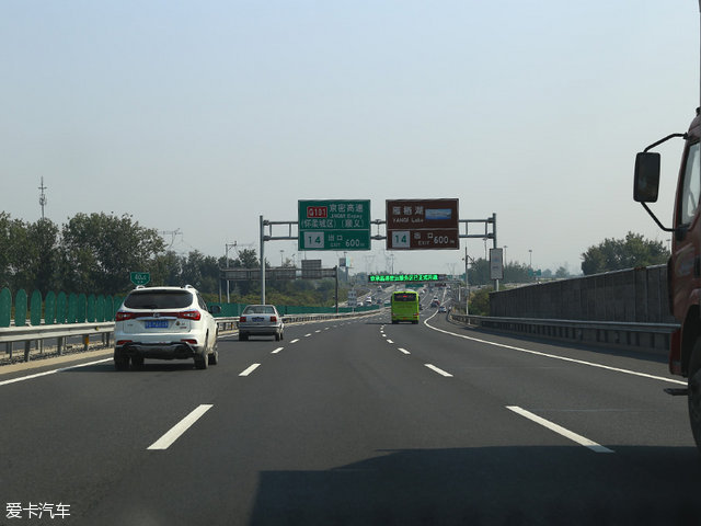 长安悦翔v7的油耗,长安悦翔v72016款1.0t