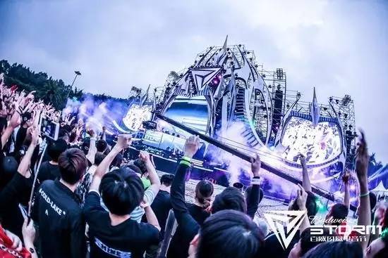 国庆节后浦东什么景点好看,上海国庆浦东这边有啥好玩的