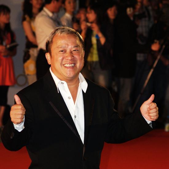 相信吗粤语,曾志伟算不算港圈大佬