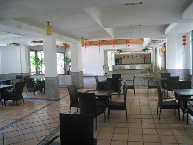 寻找三亚最佳的绝妙酒店，乐山乐水，纵享甜蜜