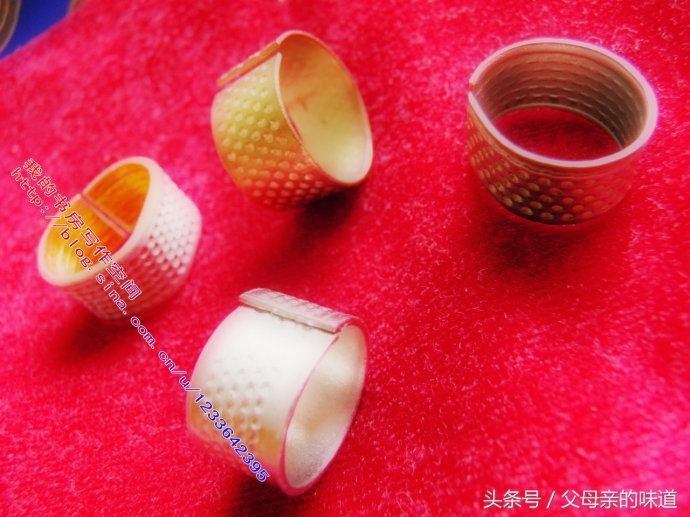 老房子里收藏有100万颗纽及巧手妈妈家族三代人缝缝补补的故事