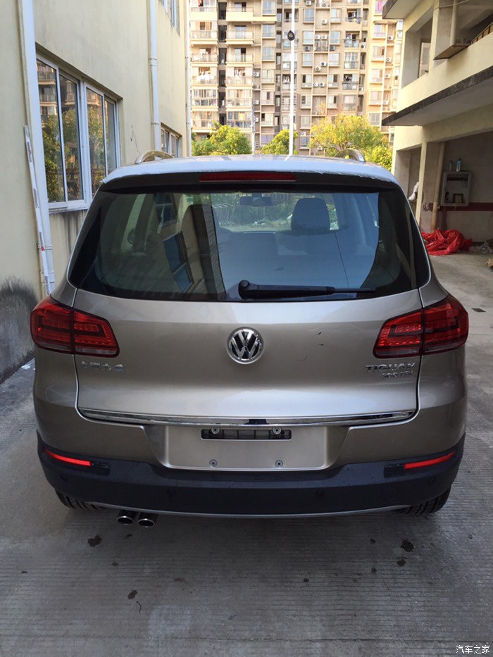 16年大众途观四驱1.8t豪华版指南,14年大众途观豪华版1.8t功能介绍